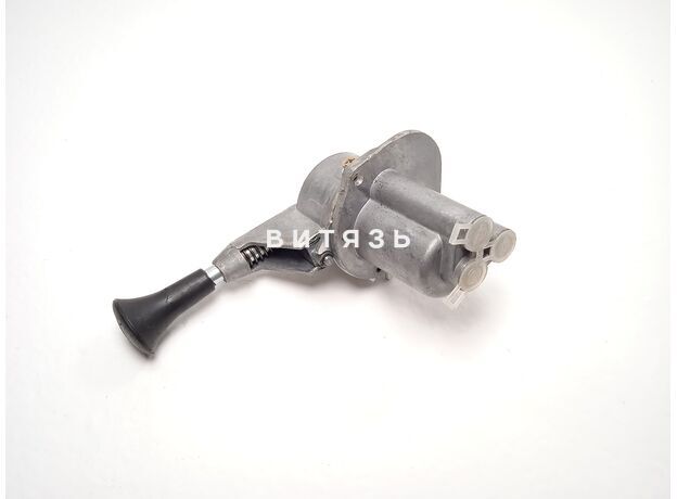 Кран ручного тормоза (3 отв.) 100-3537010 /аналог/ - Магазин Витязь